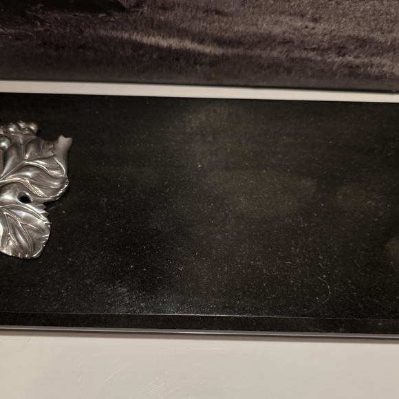 Arthur Court 3 Piece Set Grape Vine Cutting Board, Cracker Tray, Knife New - Picture 14 of 14